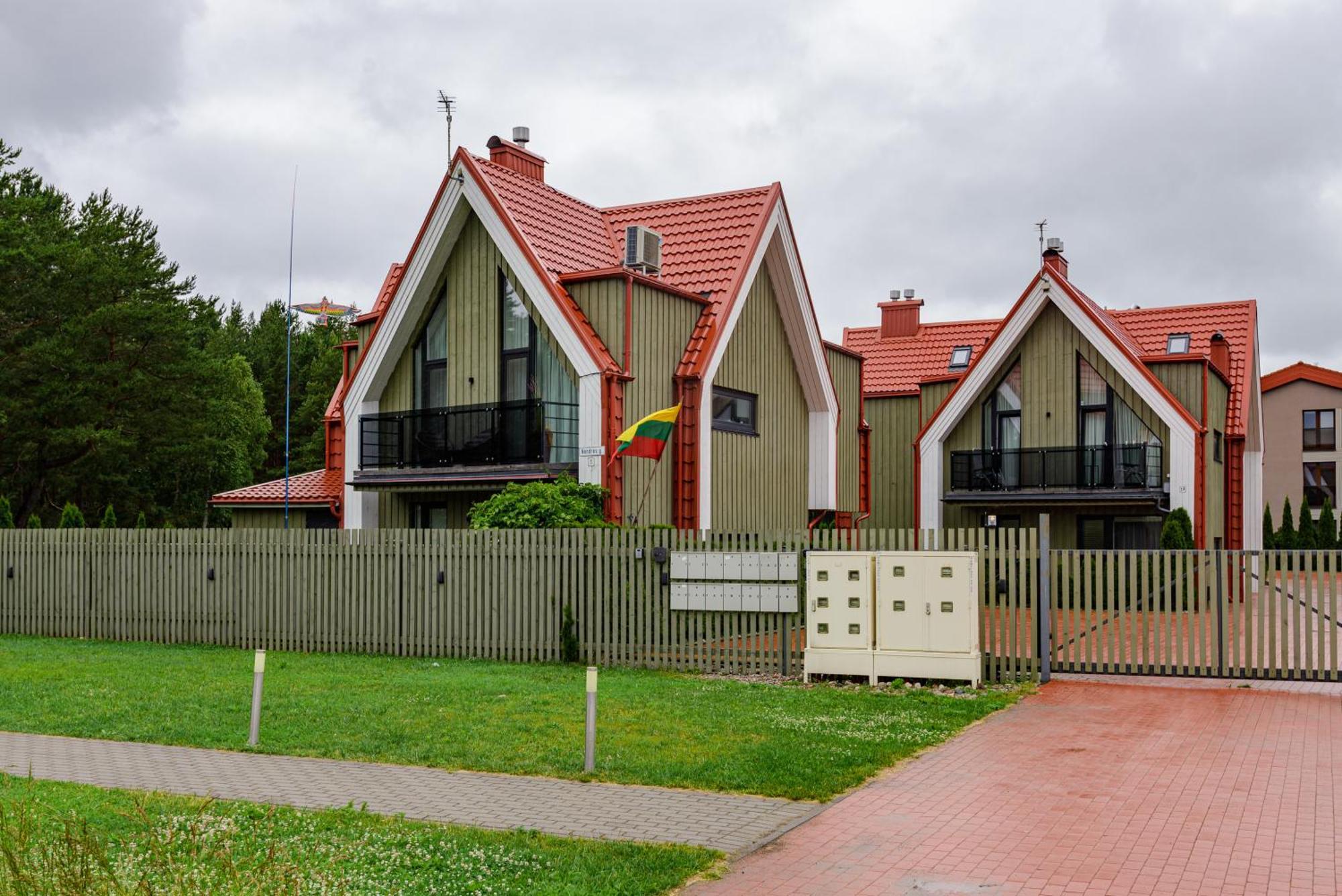 Zalia Kopa Apartamentai Salia Juros パランガ エクステリア 写真